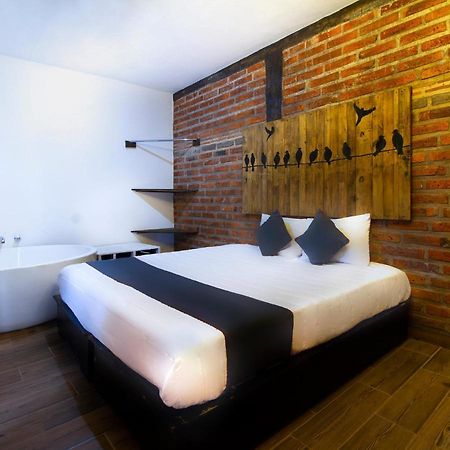 Hotel Cabanas Azul Tequilana Arandas Eksteriør bilde